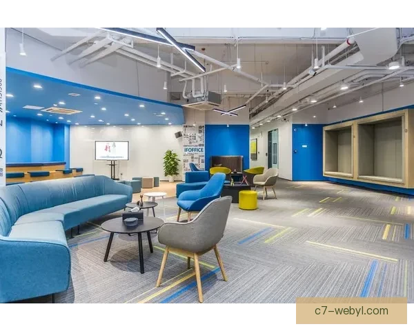 泰晤士报称纽卡下月起禁居家办公